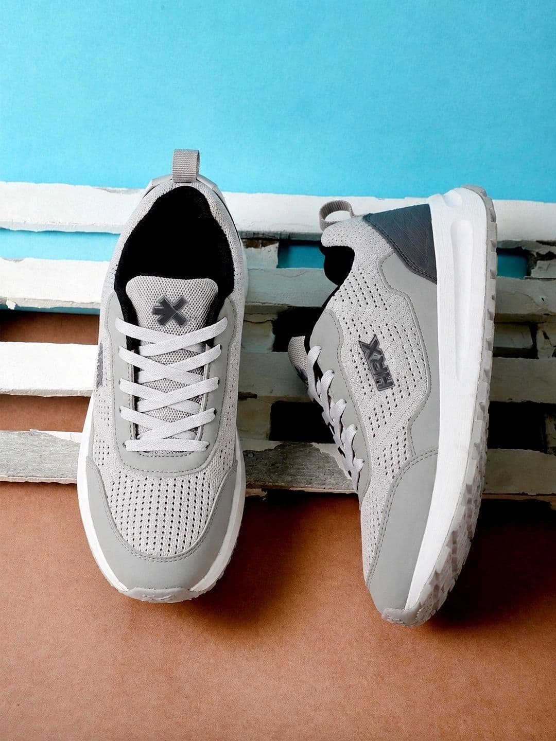 HRX by Hrithik Roshan Men Textured Sneakers - view 1