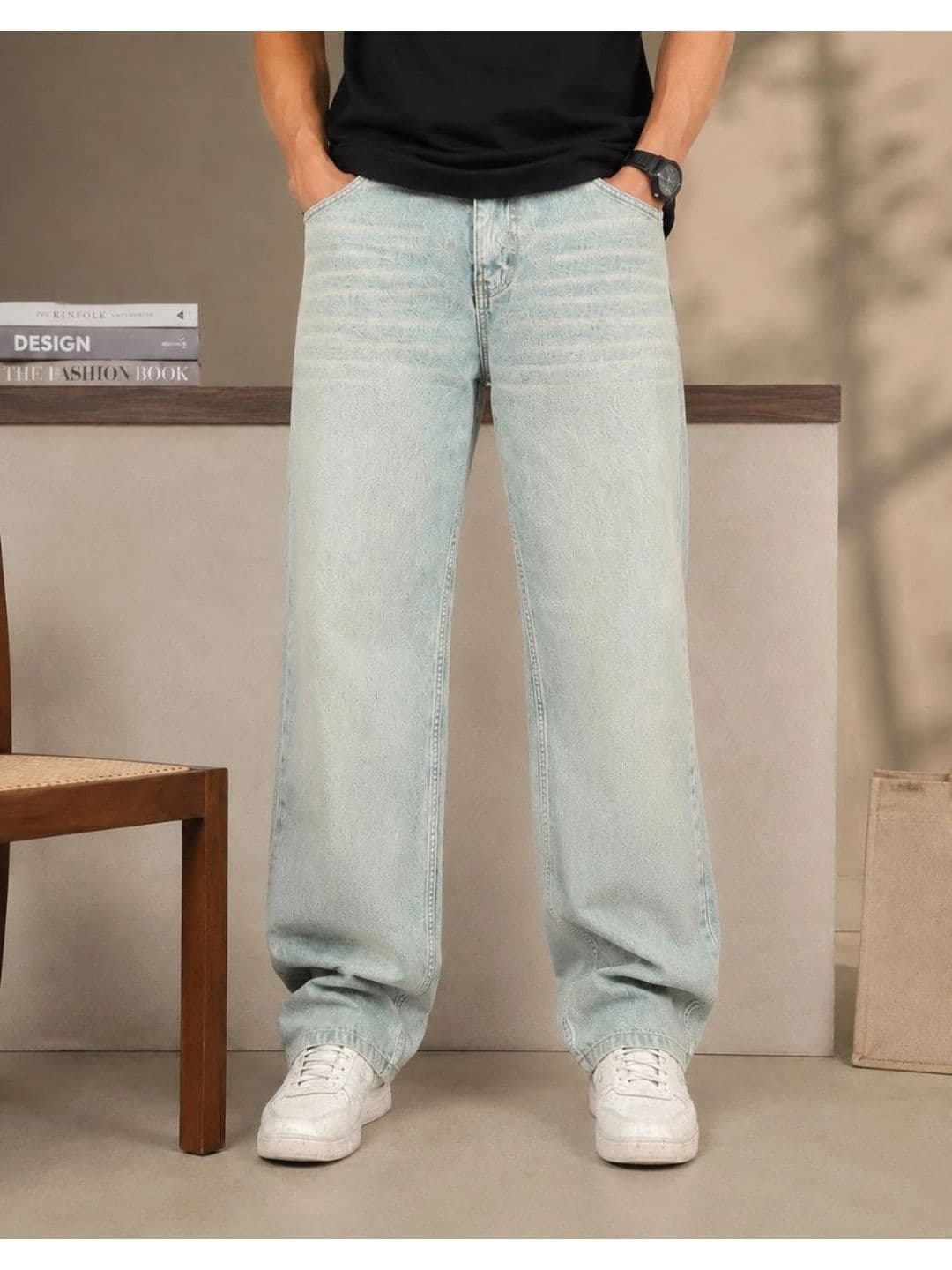 me Queen Men Straight Fit Mid-Rise Light Fade Jeans - view 1