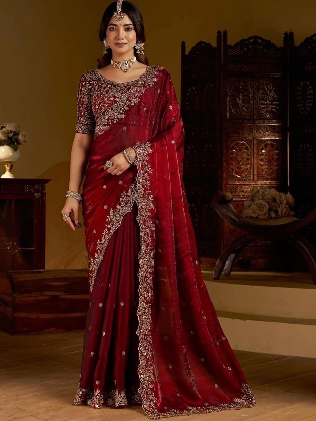 kantuba Floral Zari Satin Banarasi Saree - view 1