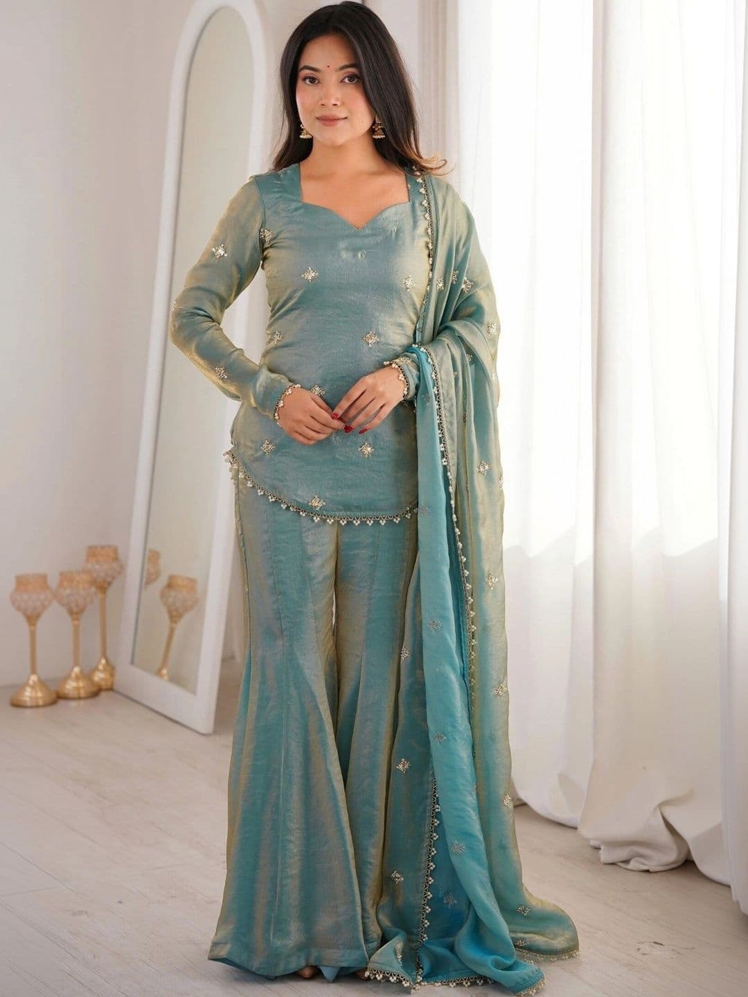 Vaidehi Fashion Women Ethnic Motifs Embroidered Regular Kurta with Sharara & With Dupatta - view 1