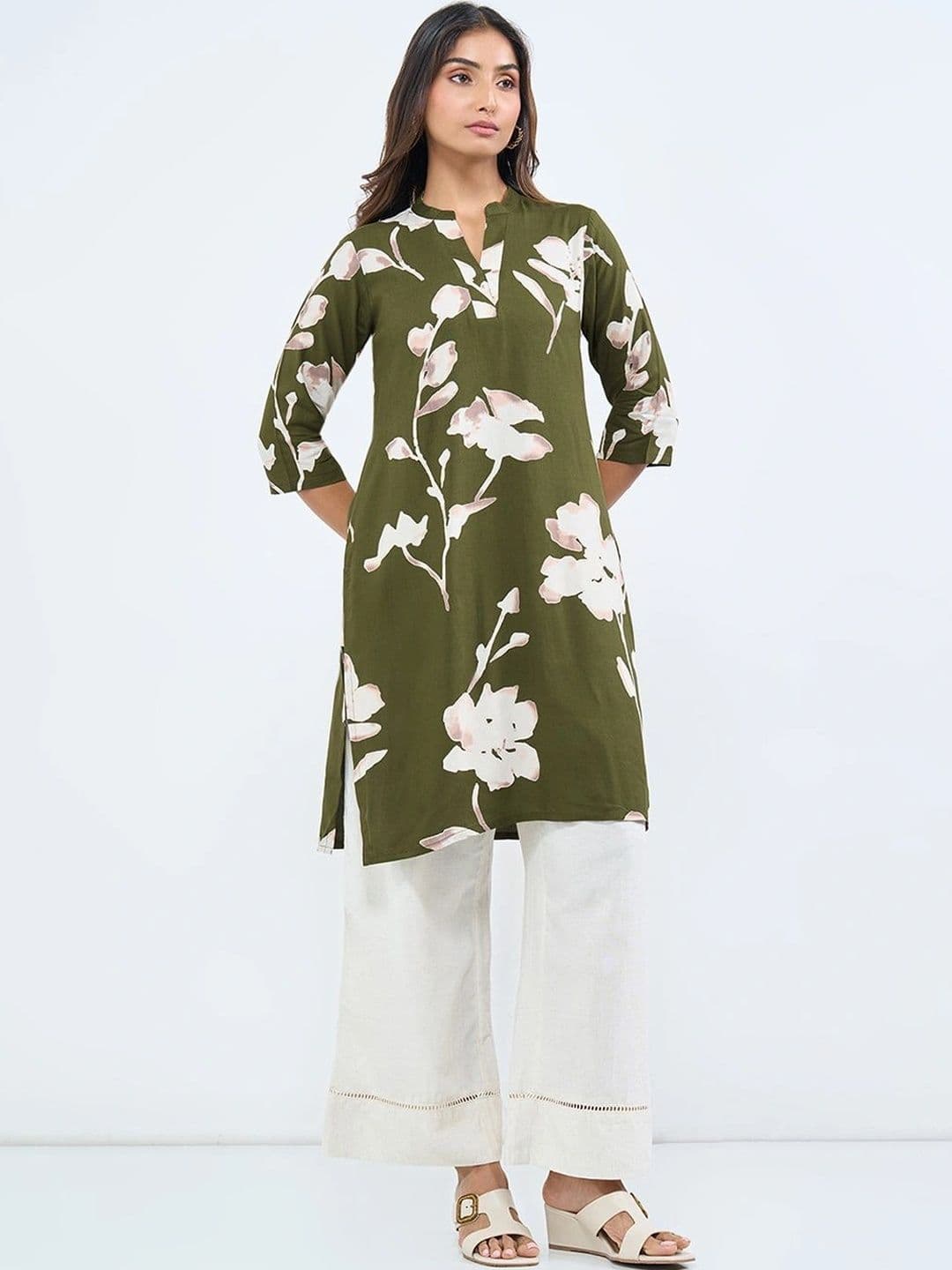 RANGMANCH BY PANTALOONS Women Floral Printed Floral Kurta - view 1