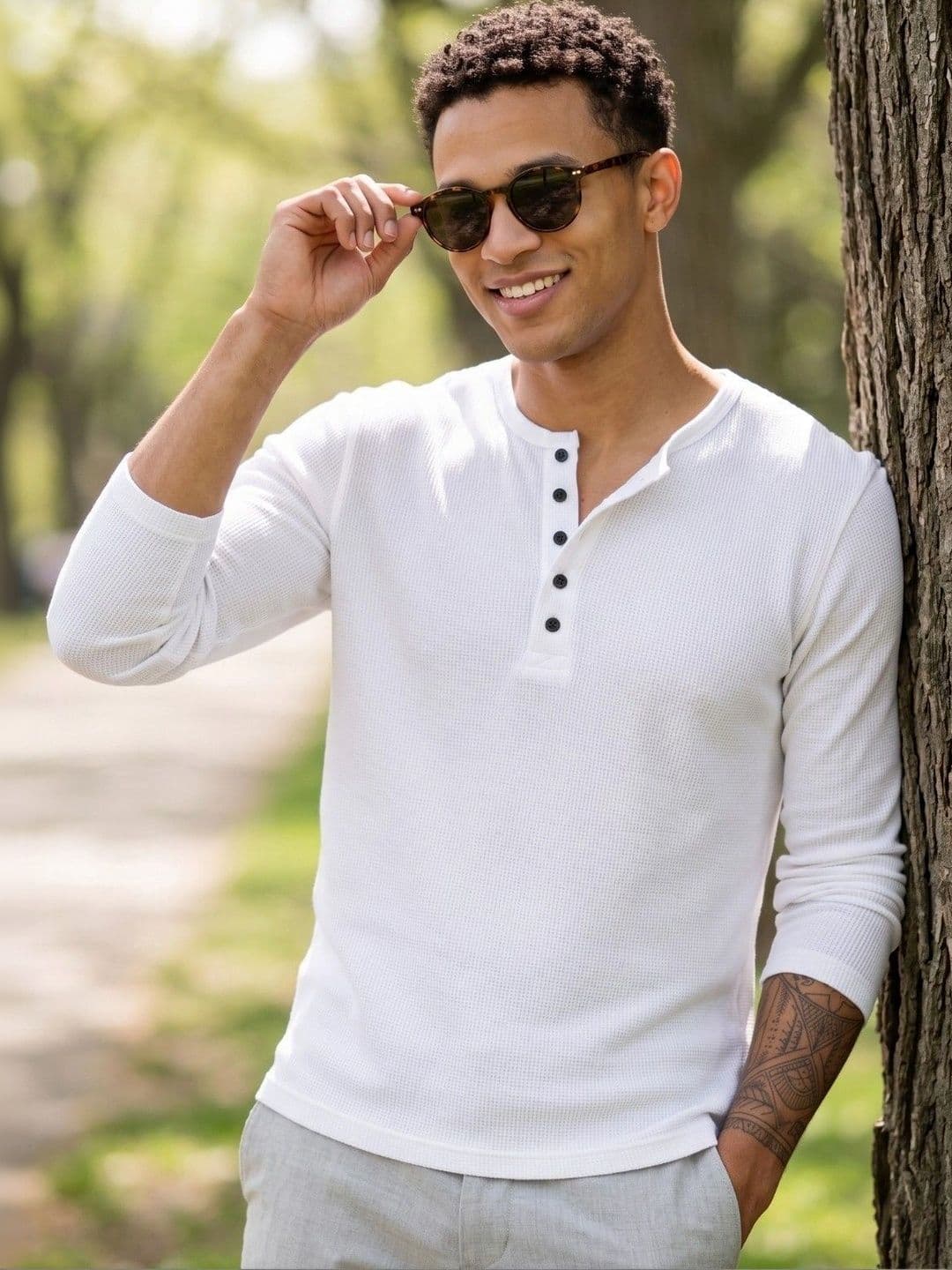Starvy Men Henley Neck T-shirt - view 1