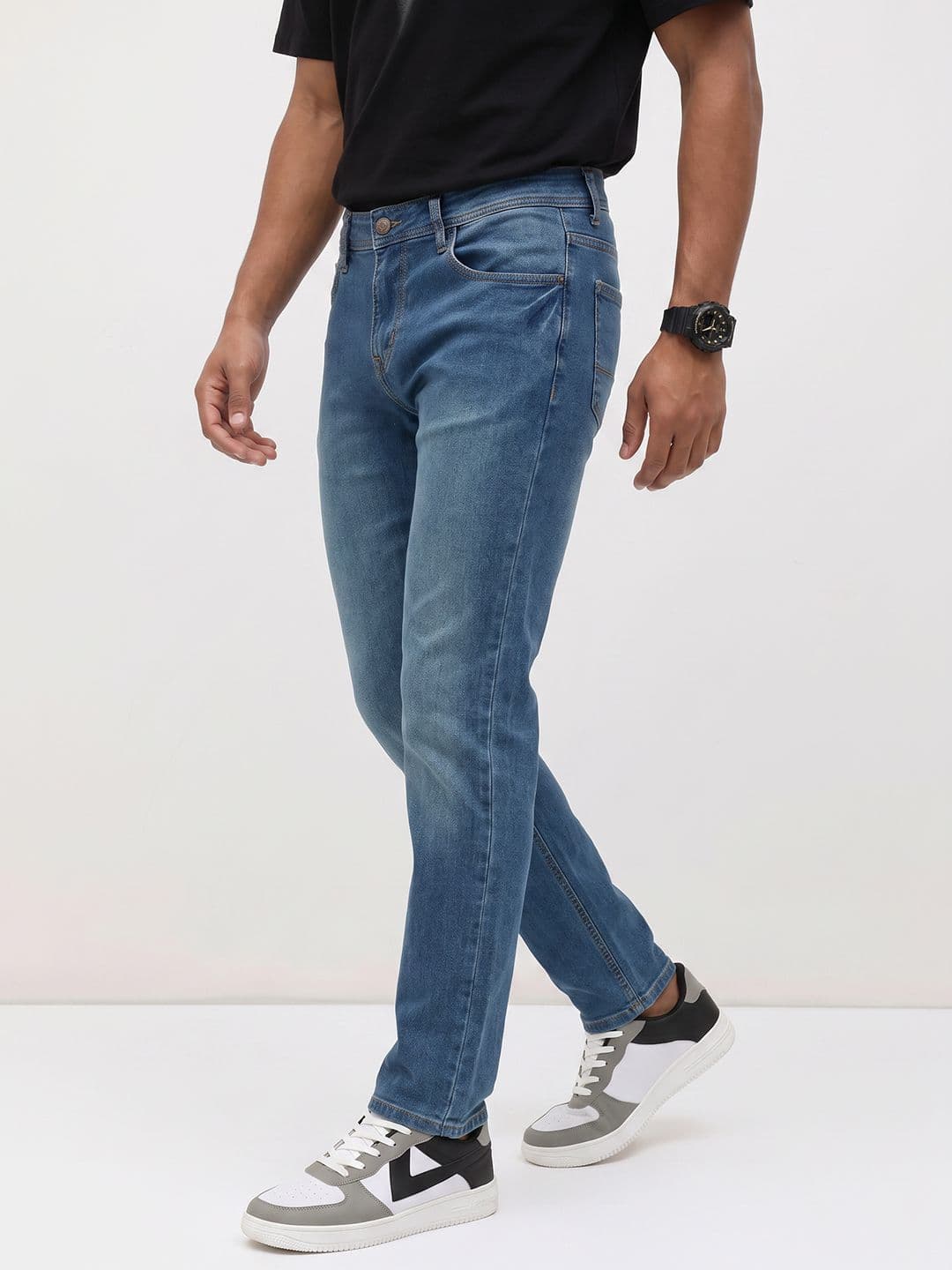 The Roadster Life Co. Men Slim Fit Heavy Fade Stretchable Jeans - view 1