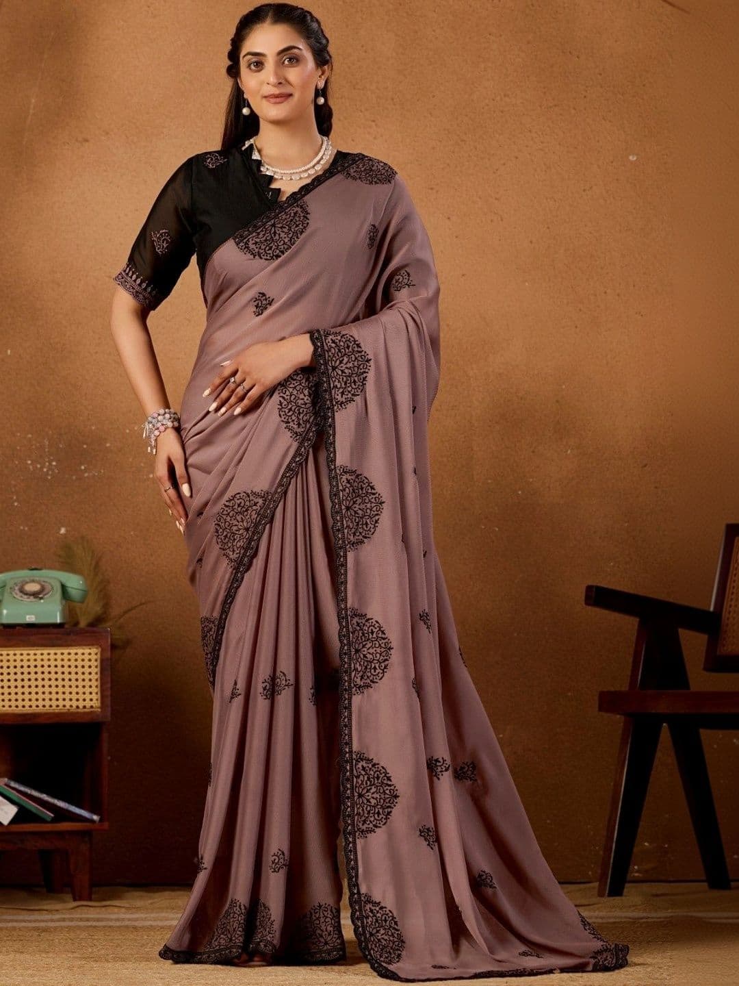 Cloth collective Ethnic Motifs Embroidered Poly Georgette Chanderi Saree - view 1