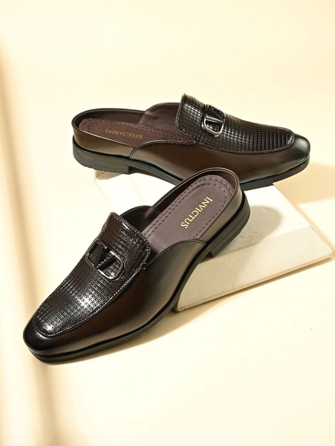 INVICTUS Men Textured Mules - view 1