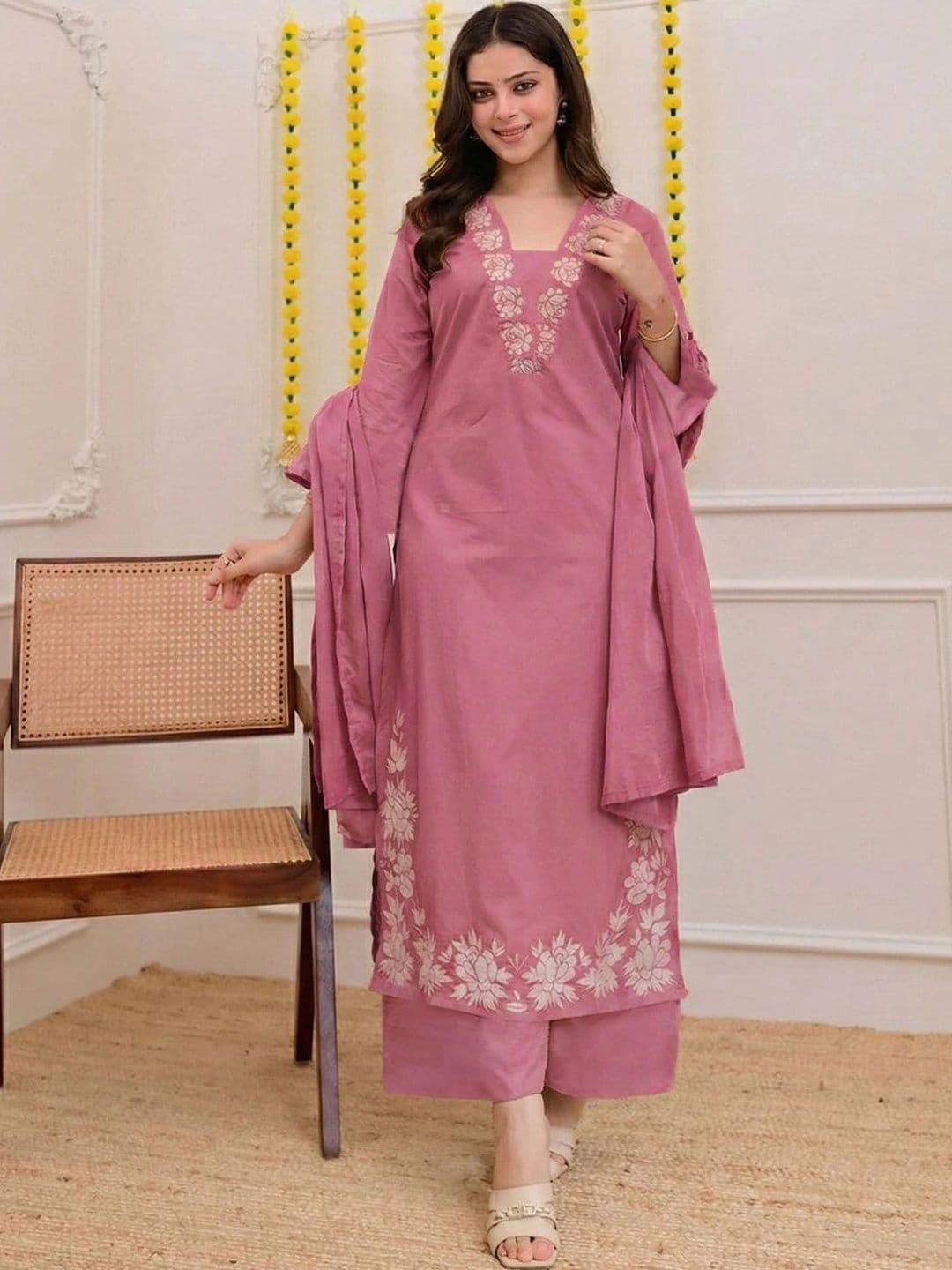 GoSriKi Women Floral Embroidered Regular Thread Work Kurta with Trousers & With Dupatta - view 1