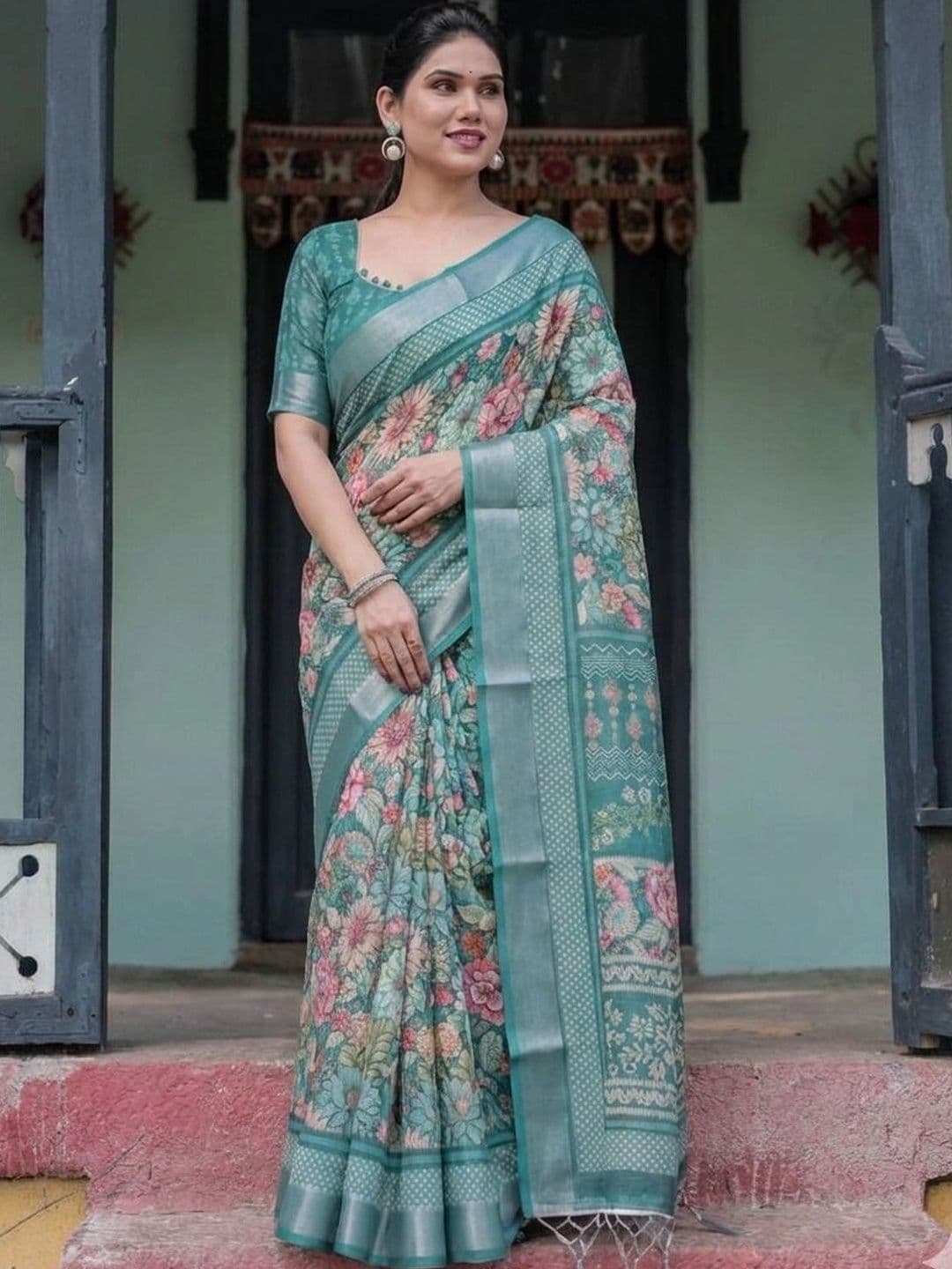 alkaa fashion Floral Pure Linen Saree - view 1