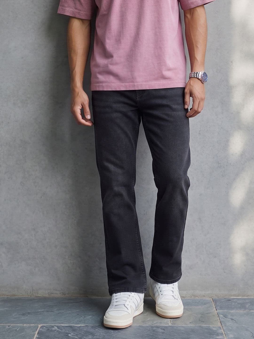 Roadster Men Regular Fit Low Distress Jeans - view 1