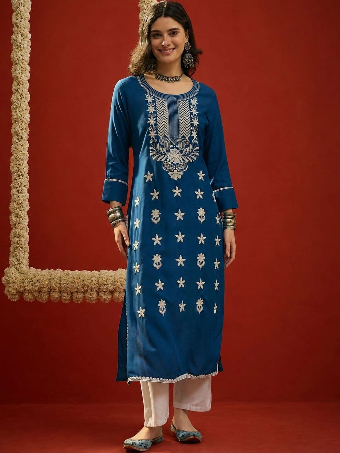 Anouk Women Embroidered Thread Work Kurta - view 1