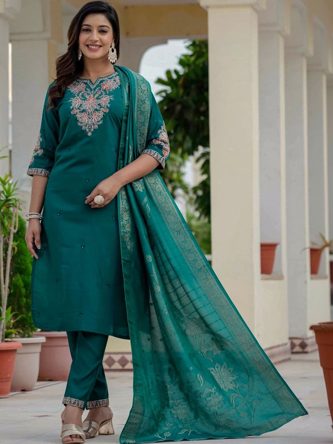 Panzora Women Ethnic Motifs Embroidered Regular Thread Work Kurta with Trousers & With Dupatta - view 1