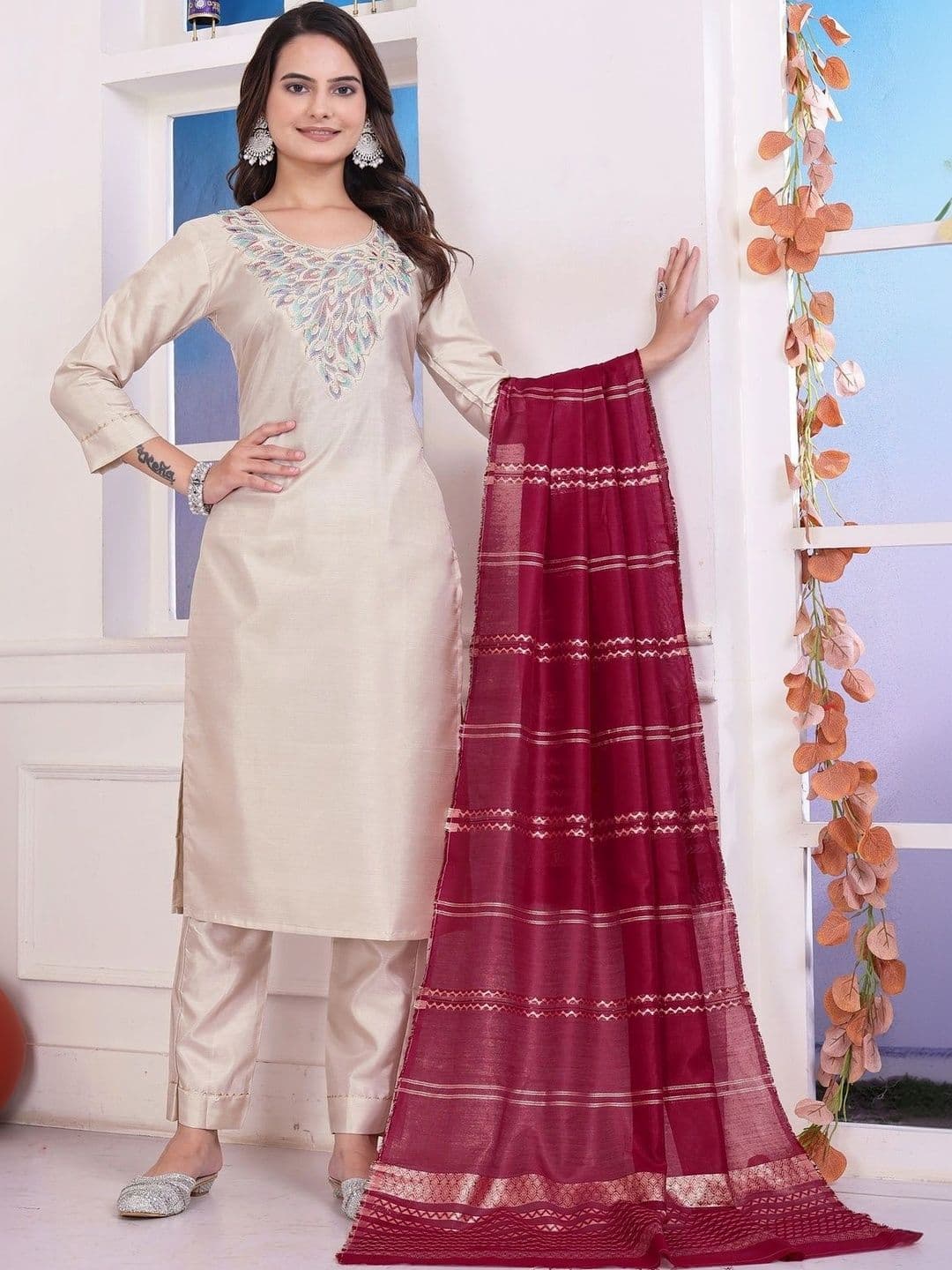 Sangria Women Ethnic Motifs Embroidered Regular Thread Work Kurta with Trousers & With Dupatta - view 1