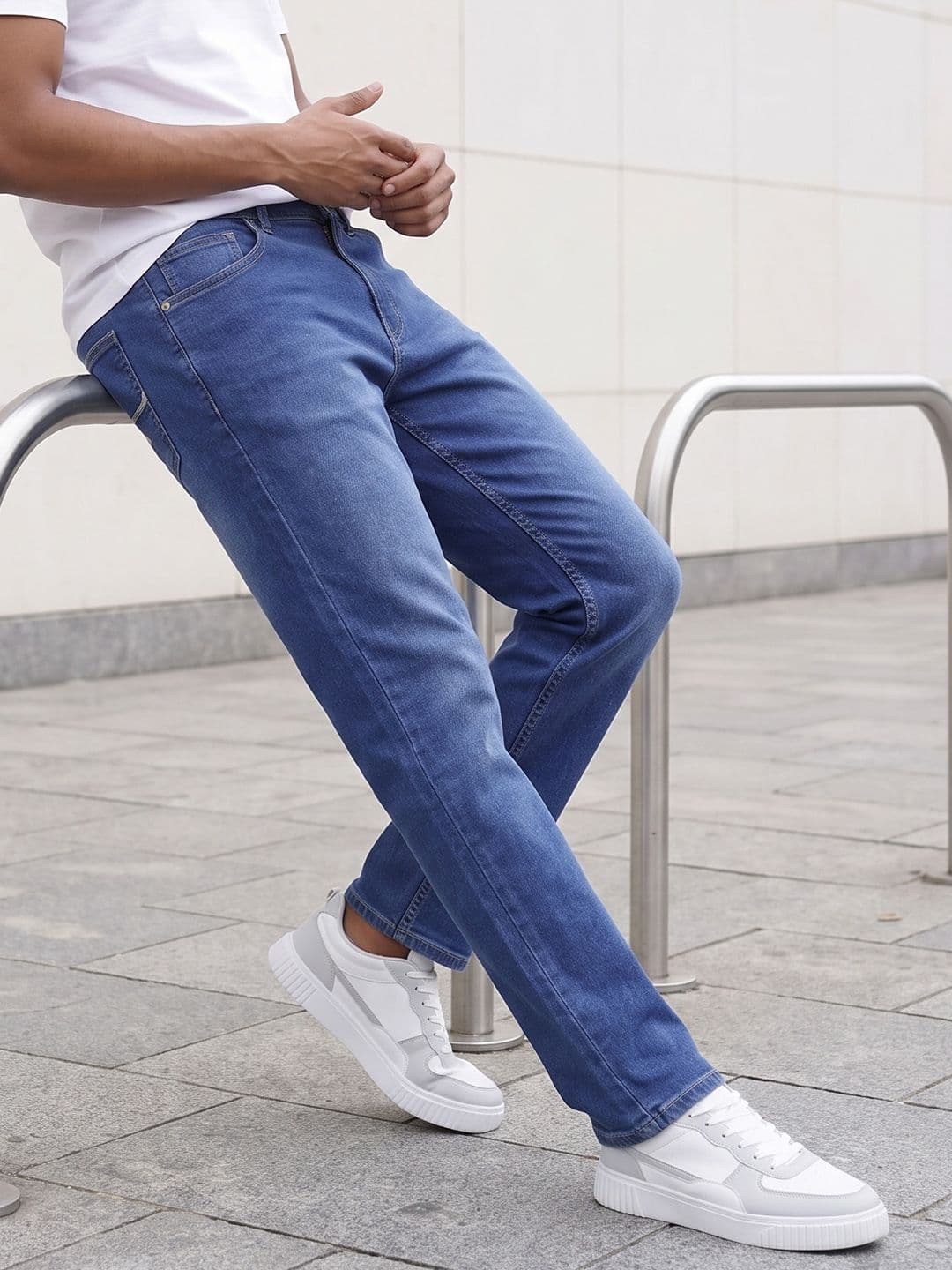 The Roadster Lifestyle Co Men Heavy Fade Clean Look Straight Fit Jeans - view 1