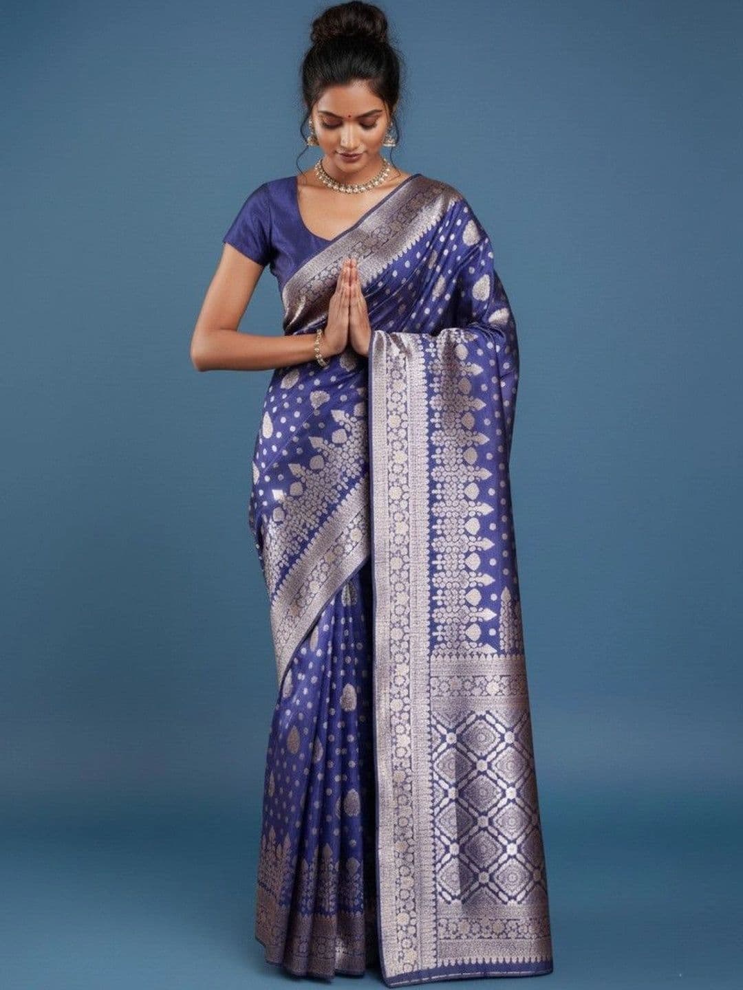 Durga Textile Paisley Zari Silk Blend Designer Banarasi Saree - view 1