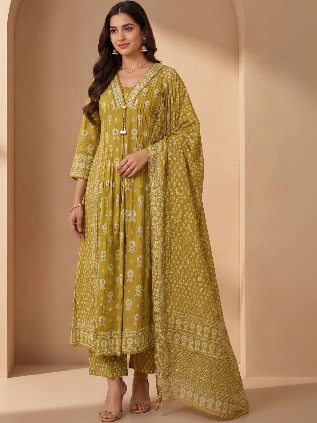 Sangria Women Ethnic Motifs Printed Empire Pure Cotton Kurta with Trousers & With Dupatta - view 1