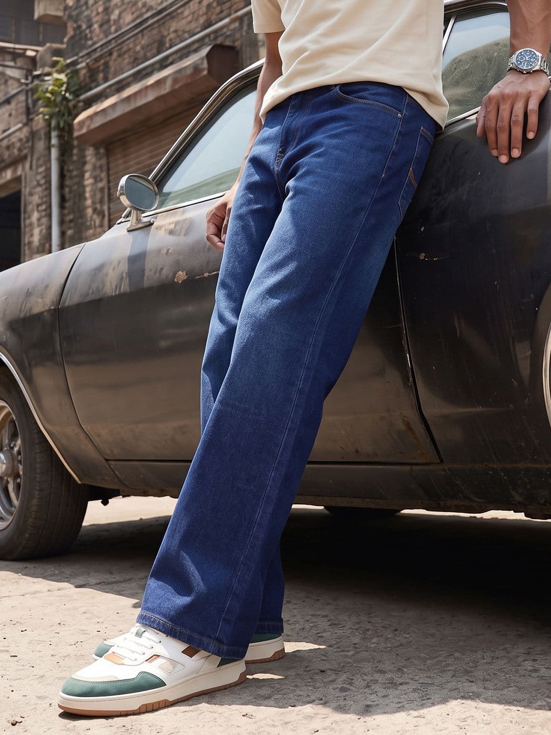 Roadster Men Mid-Rise Heavy Fade Stretchable Jeans - view 1