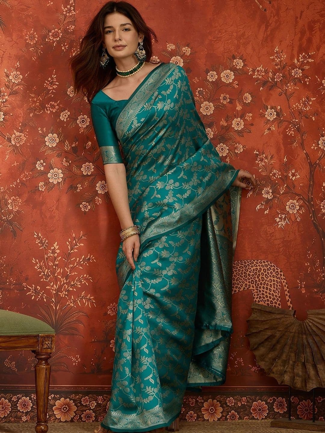 SZN Woven Design Zari Art Silk Banarasi Saree - view 1