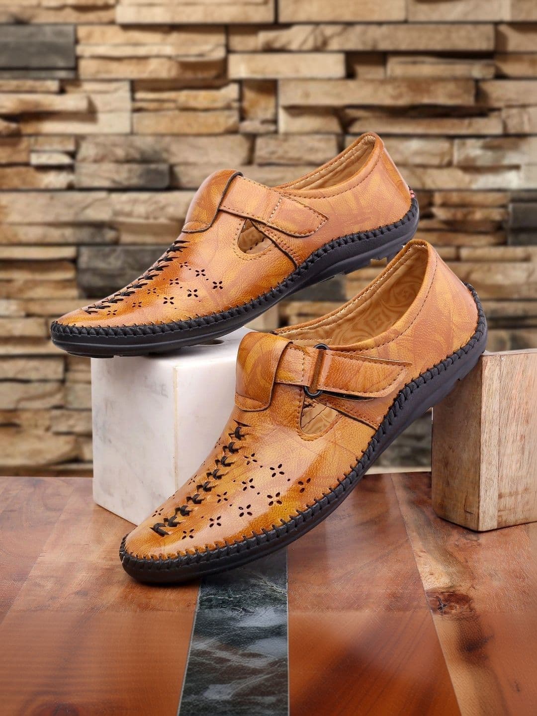 STYTCHIC Men Shoe-Style Sandals - view 1