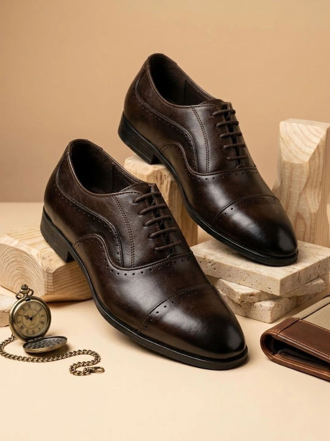 House of Pataudi Men Textured Round Toe Lace-Ups Formal Oxfords - view 1