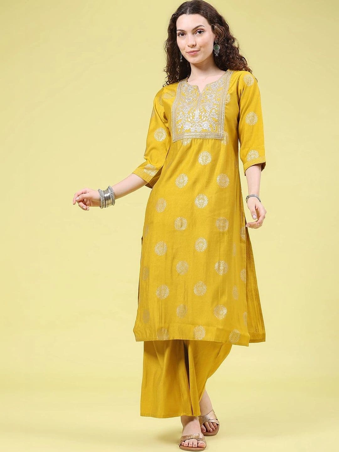 V-Mart Women Ethnic Motifs Printed Regular Thread Work Kurta with Palazzos - view 1