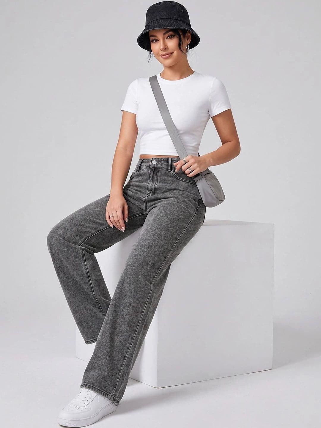 DressBerry Women Comfort Straight Fit High-Rise Stretchable Jeans - view 1