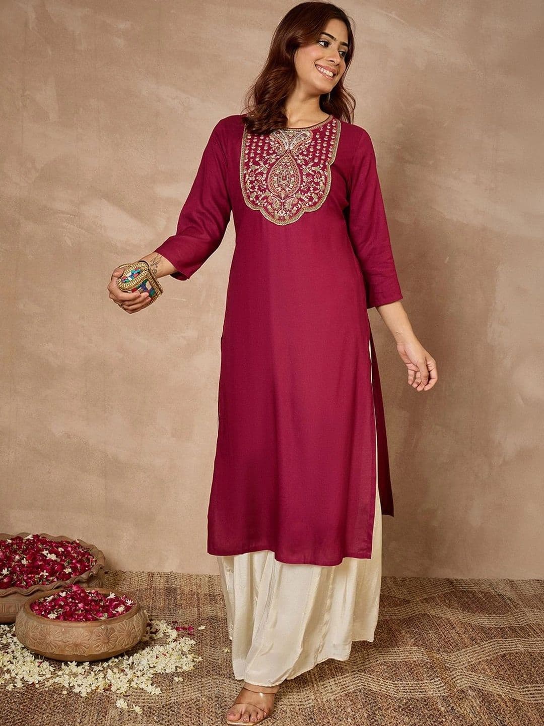 Janasya Women Ethnic Motifs Embroidered Thread Work Kurta - view 1