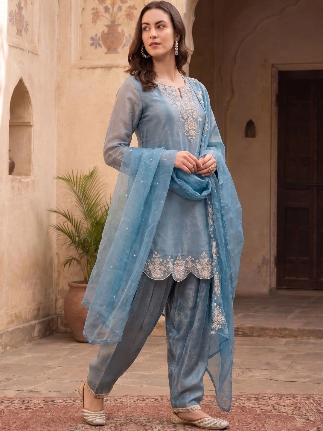 Sangria Women Ethnic Motifs Embroidered Regular Thread Work Kurta with Patiala & With Dupatta - view 1