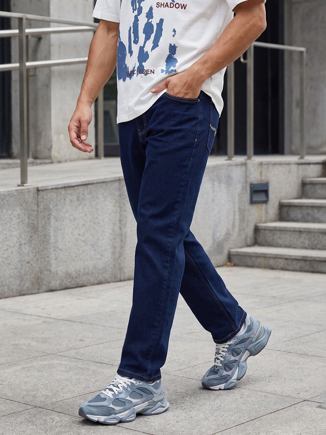 The Roadster Life Co. Men Stretchable Jeans - view 1