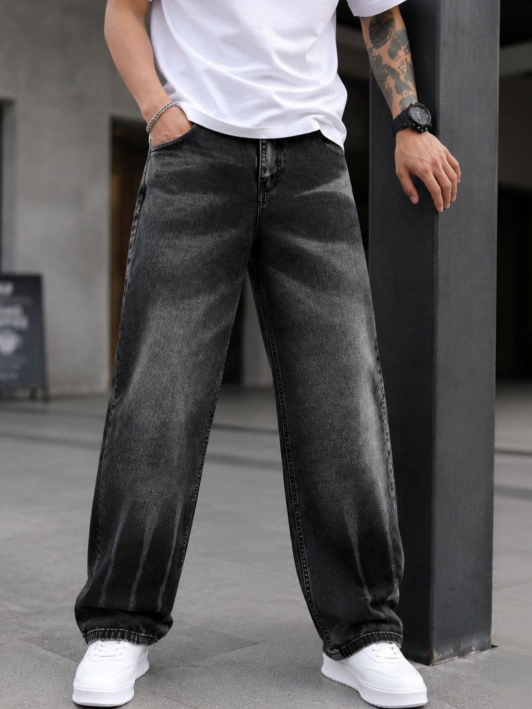 GARTEEN Men Classic Straight Fit Mid-Rise Stretchable Jeans - view 1