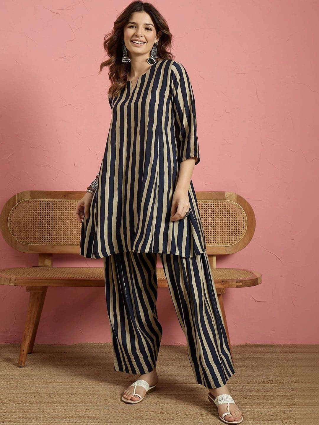 InWeave Women Striped Regular Kurta with Palazzos - view 1