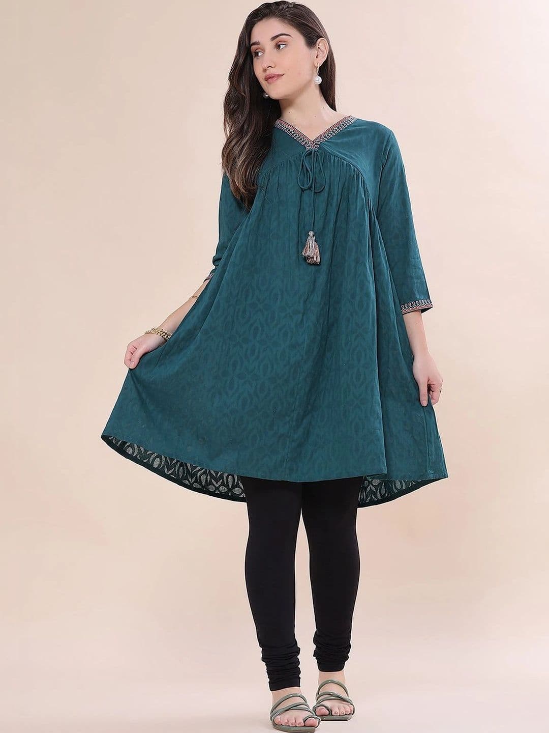 LIMEROAD Women Thread Work Kurta - view 1
