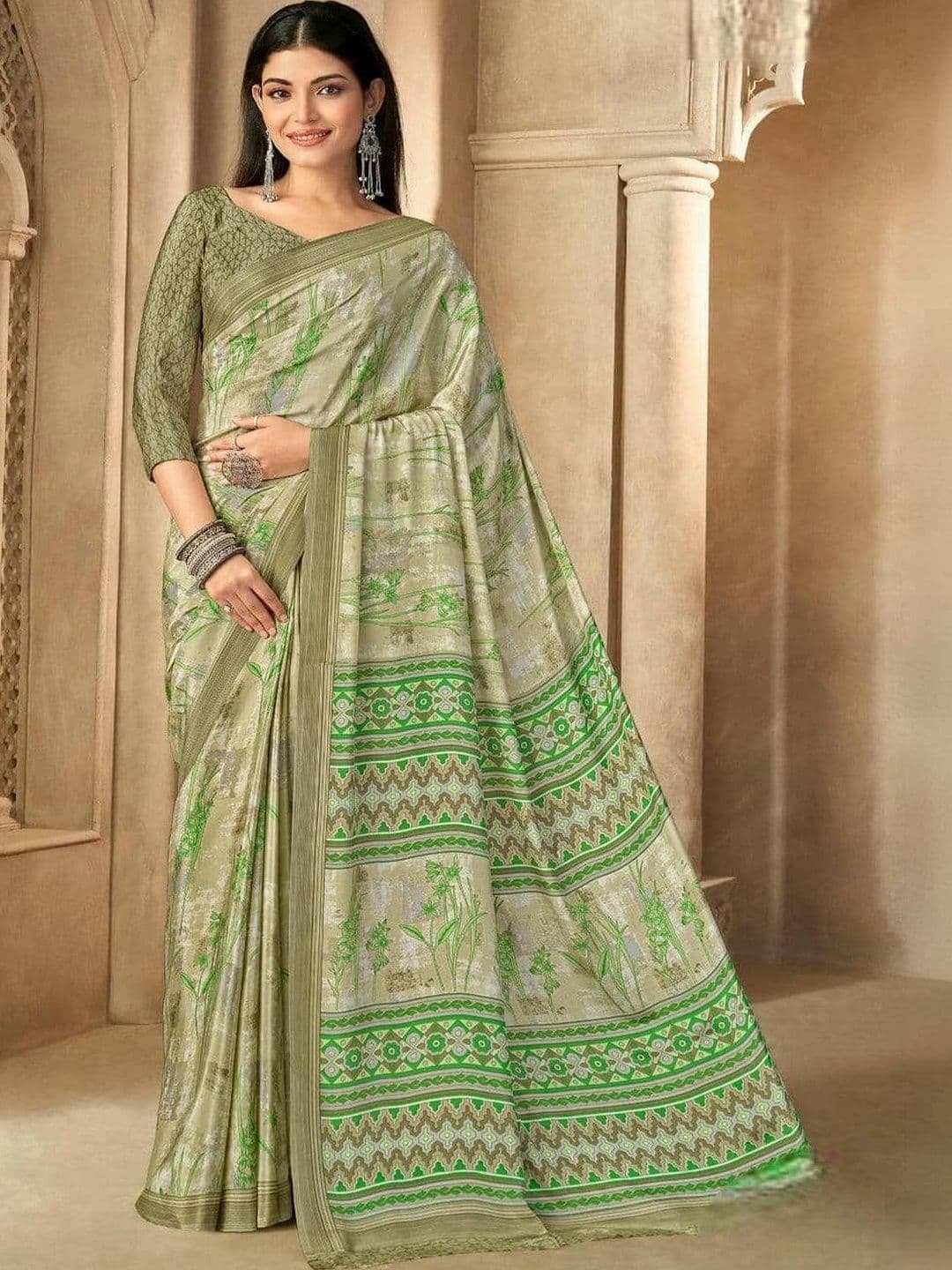 Nirmohi Fashion Floral Pure Crepe Saree - view 1