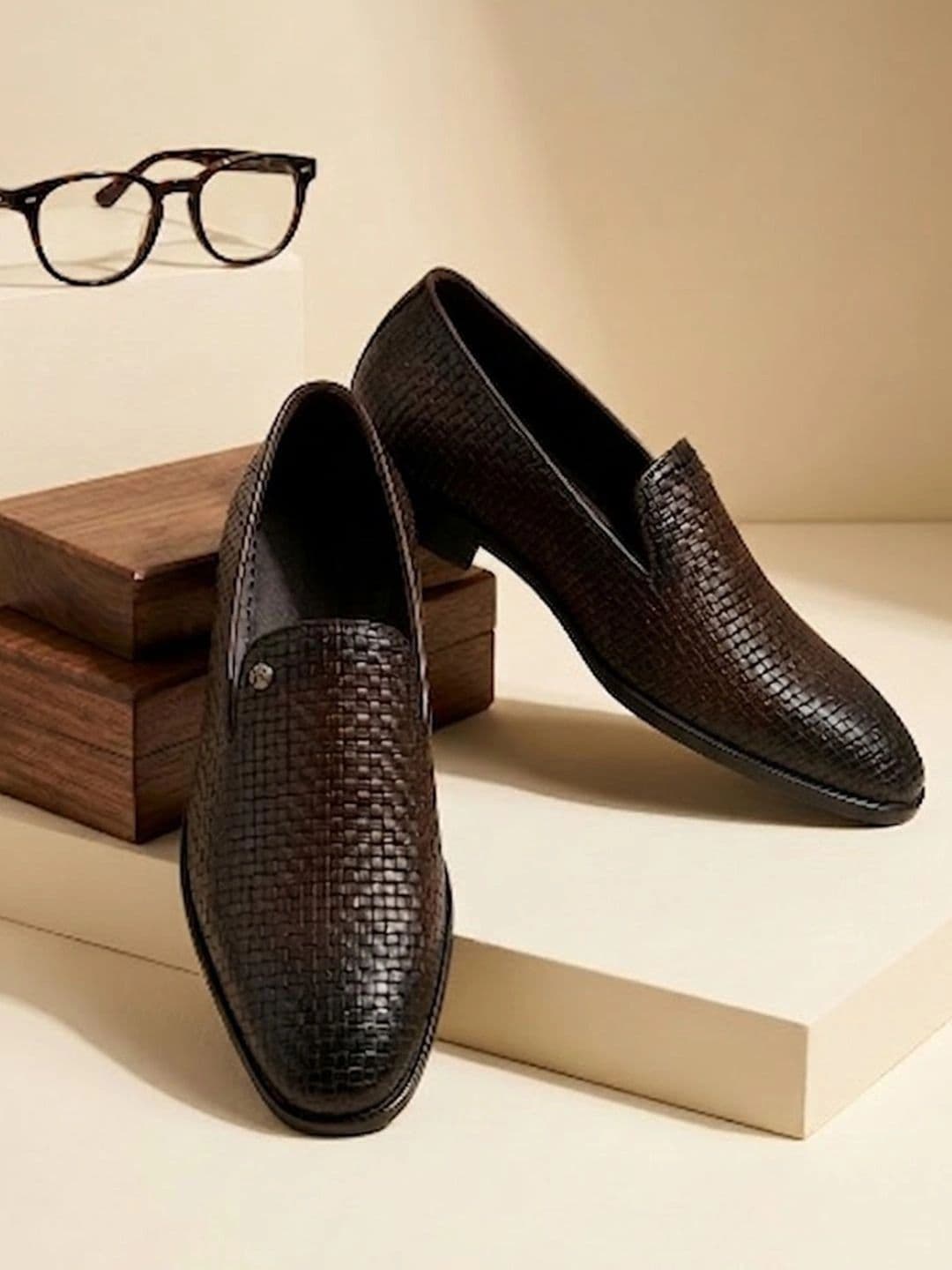 House of Pataudi Men Woven Design Synthetic Leather Round Toe Slip-On Formal Loafers - view 1