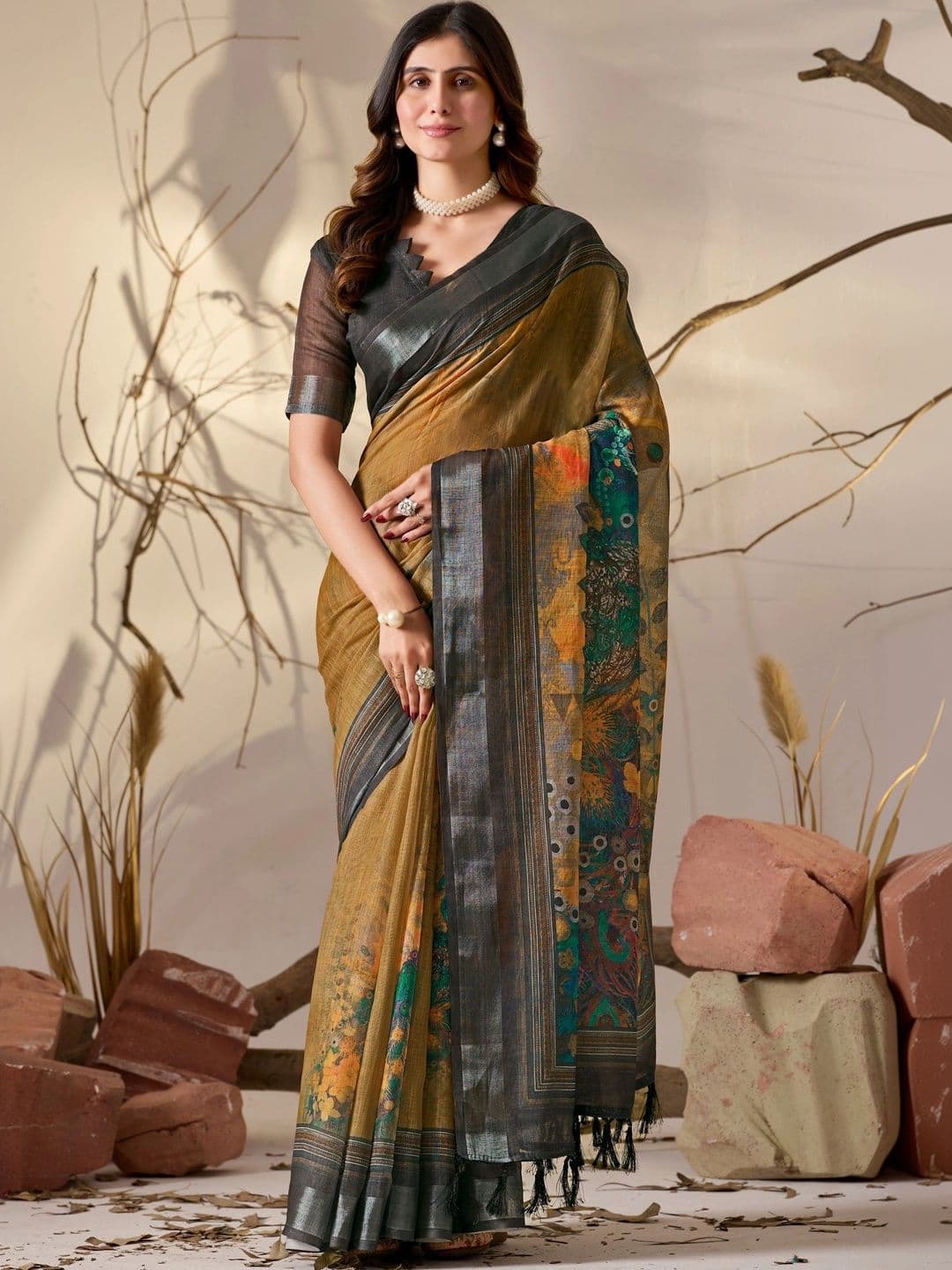 CHERIEE FASHION Floral Designer Saree - view 1
