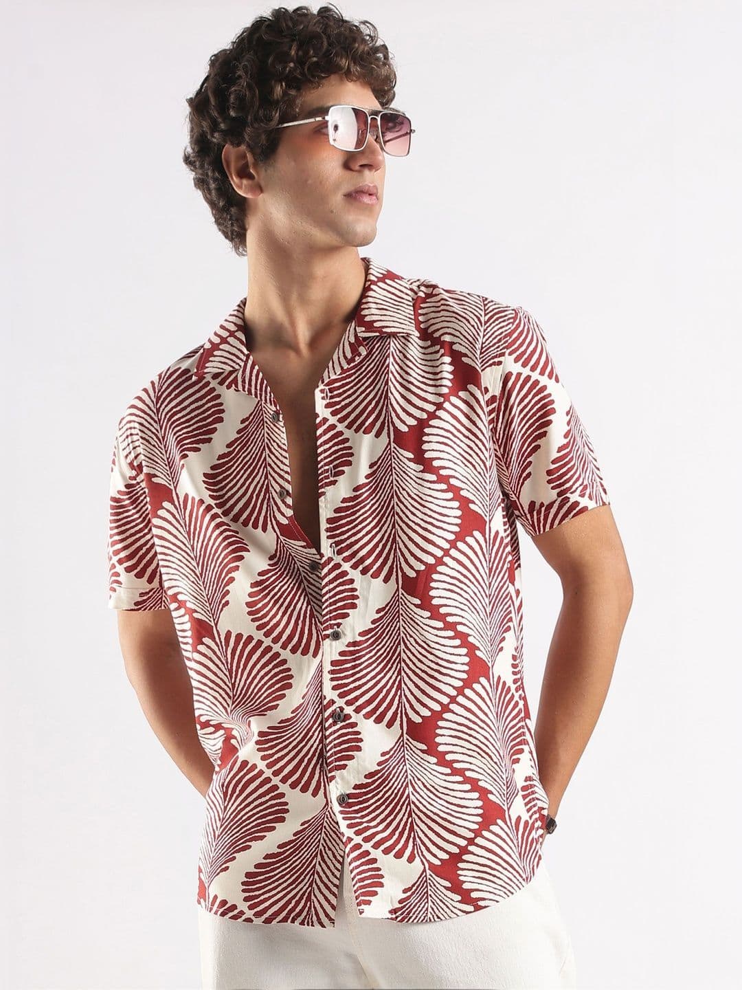 THE SHIRT CODE Men Slim Fit Floral Printed Casual Shirt - view 1