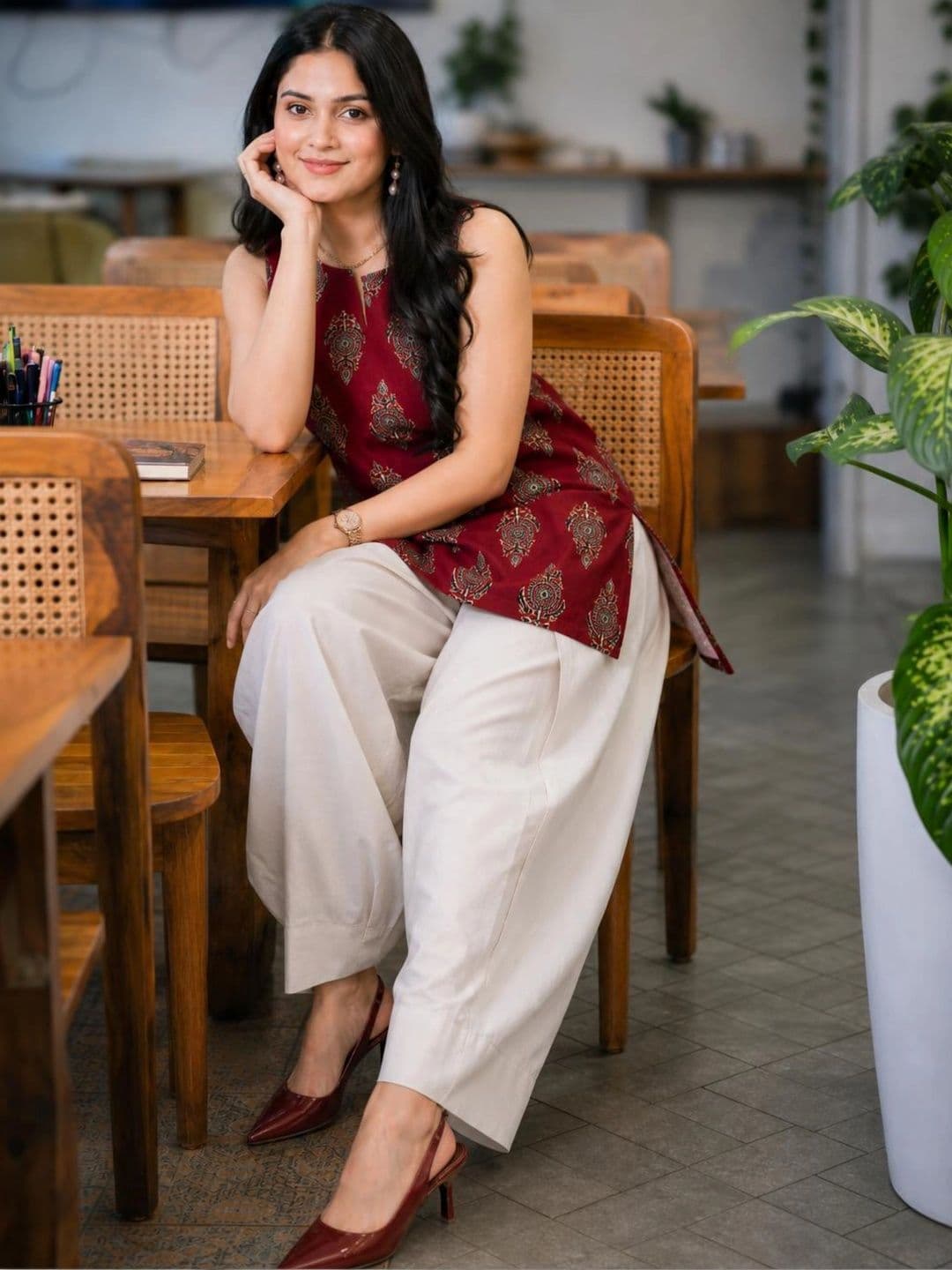 Youthnic Women Floral Printed farsi salwar kurta set - view 1