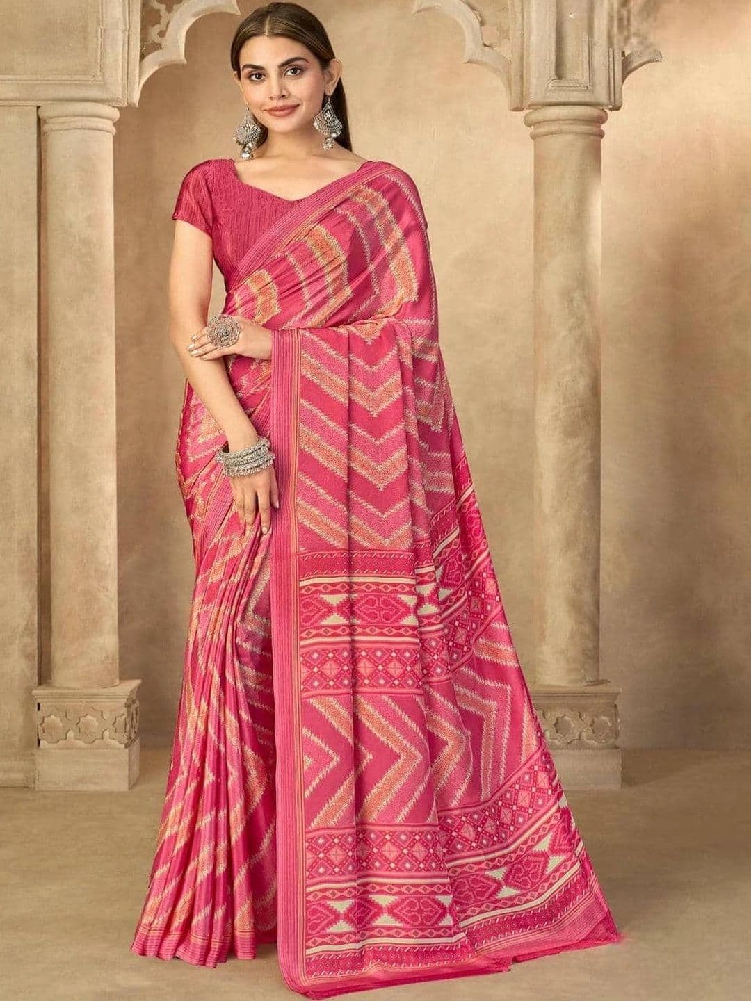 Moda Rapido Floral Pure Crepe Saree - view 1