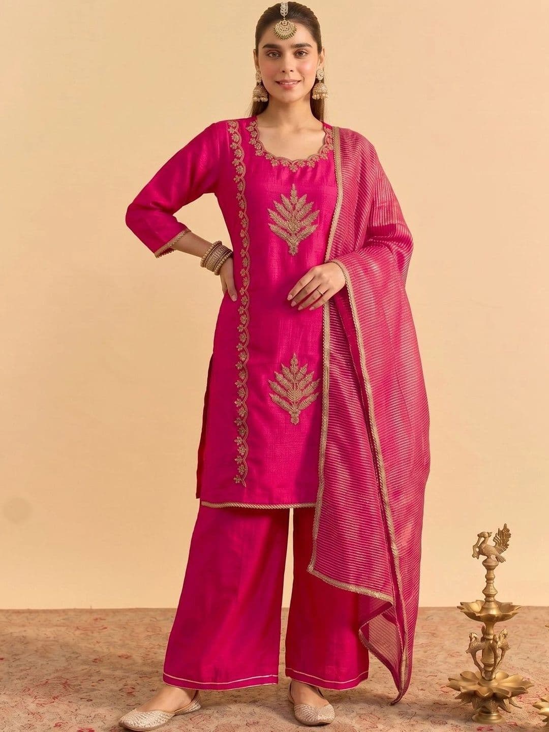 Sangria Women Floral Embroidered Regular Thread Work Kurta with Palazzos & With Dupatta - view 1