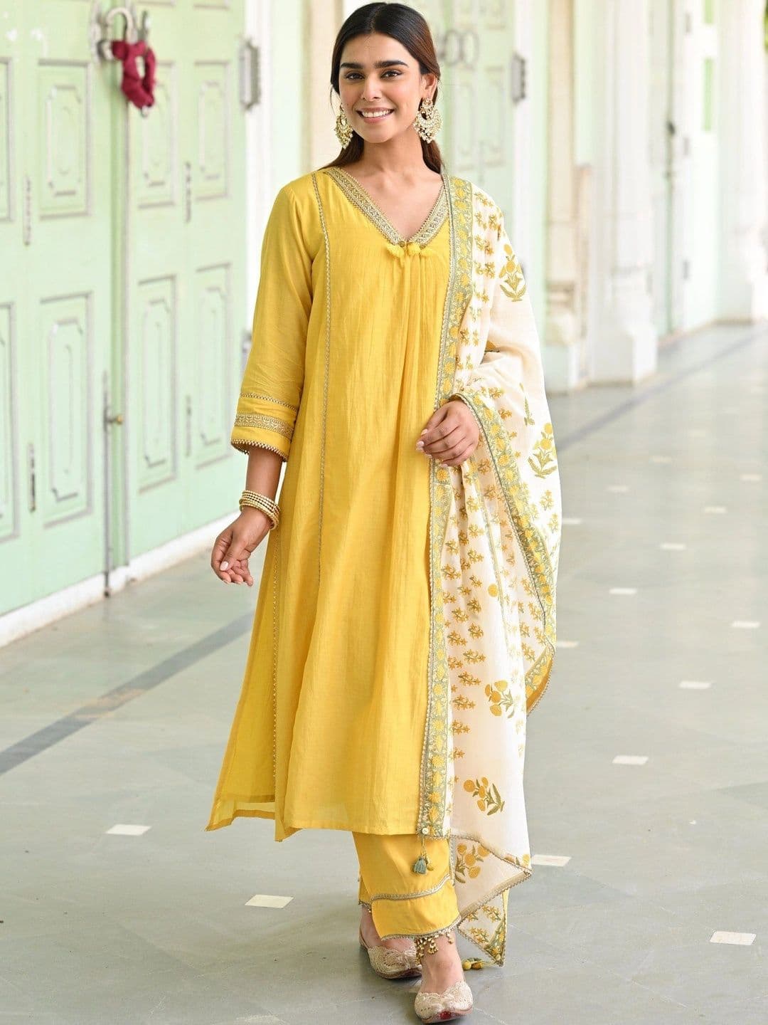 Zeavi Women Floral Regular Chanderi Silk Kurti with Trousers & With Dupatta - view 1