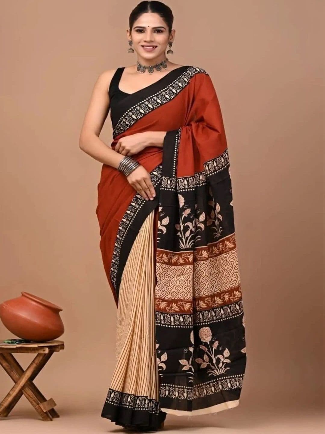 Sangria Floral Pure Linen Designer Saree - view 1
