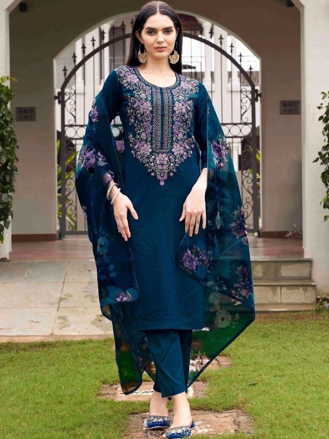 Zeavi Women Floral Embroidered Regular Thread Work Chanderi Silk Kurti with Trousers & With Dupatta - view 1