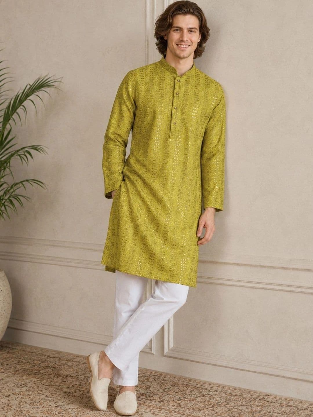 House of Pataudi Men Embroidered Sequinned Kurta - view 1