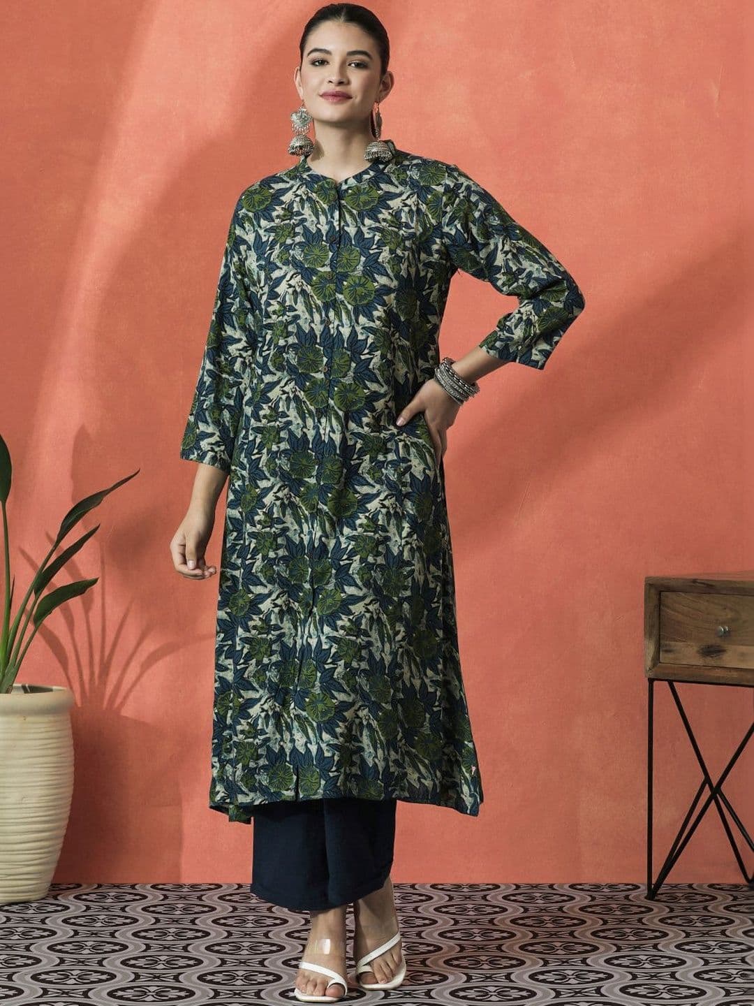 Sangria Printed Pure Cotton Mandarin Collar Calf Length A-Line Kurta - view 1