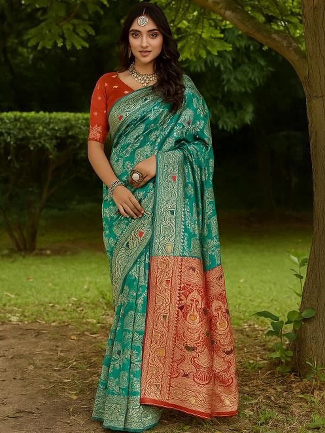 HERE&NOW Ethnic Motifs Zari Art Silk Heavy Work Kanjeevaram Saree - view 1