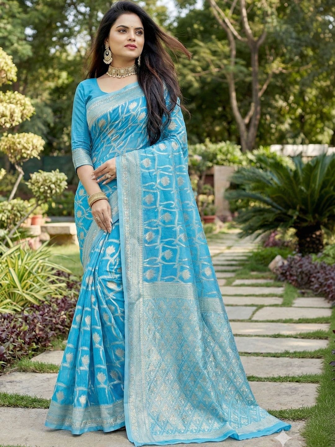 HERE&NOW Ethnic Motifs Zari Pure Cotton Heavy Work Banarasi Saree - view 1