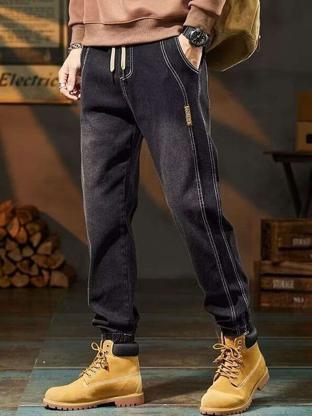 Suo Men Skinny Fit Mid-Rise Light Fade Jeans - view 1