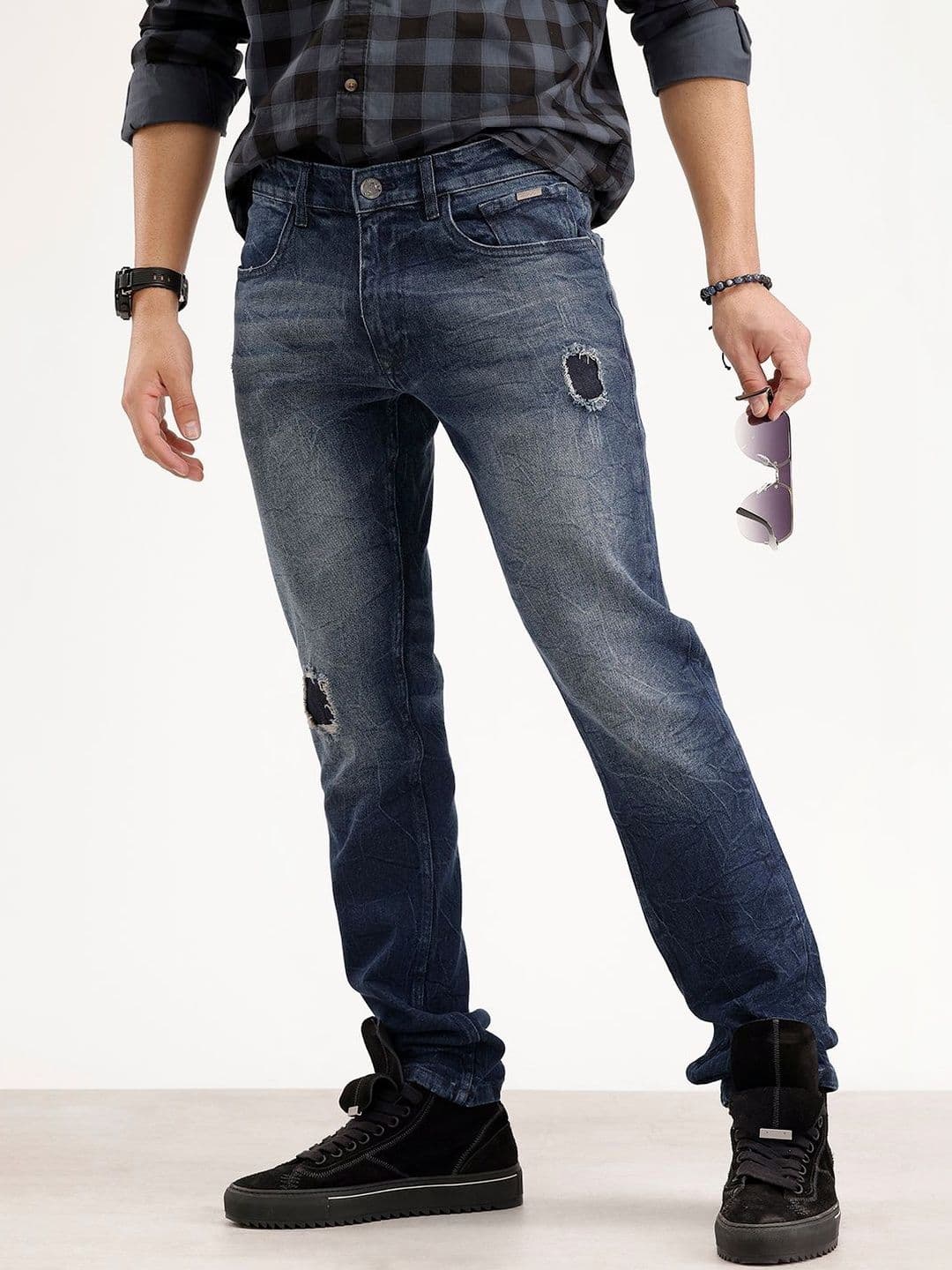 WROGN Men Slim Fit High-Rise Mildly Distressed Light Fade Jeans - view 1