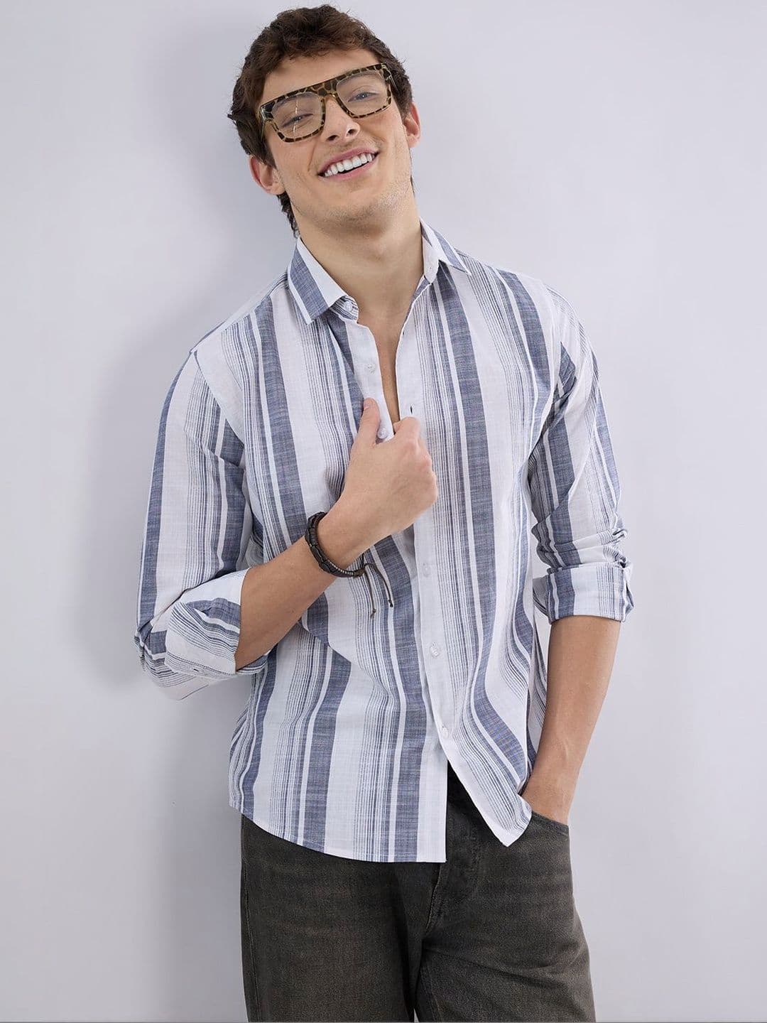 VASTRADO White & Navy Broad Striped Shirt - view 1