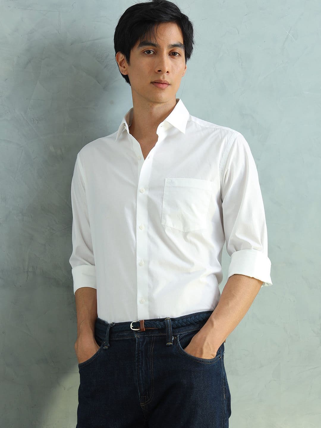 Arrow Pure Cotton Manhattan Slim Fit Formal Shirt - view 1