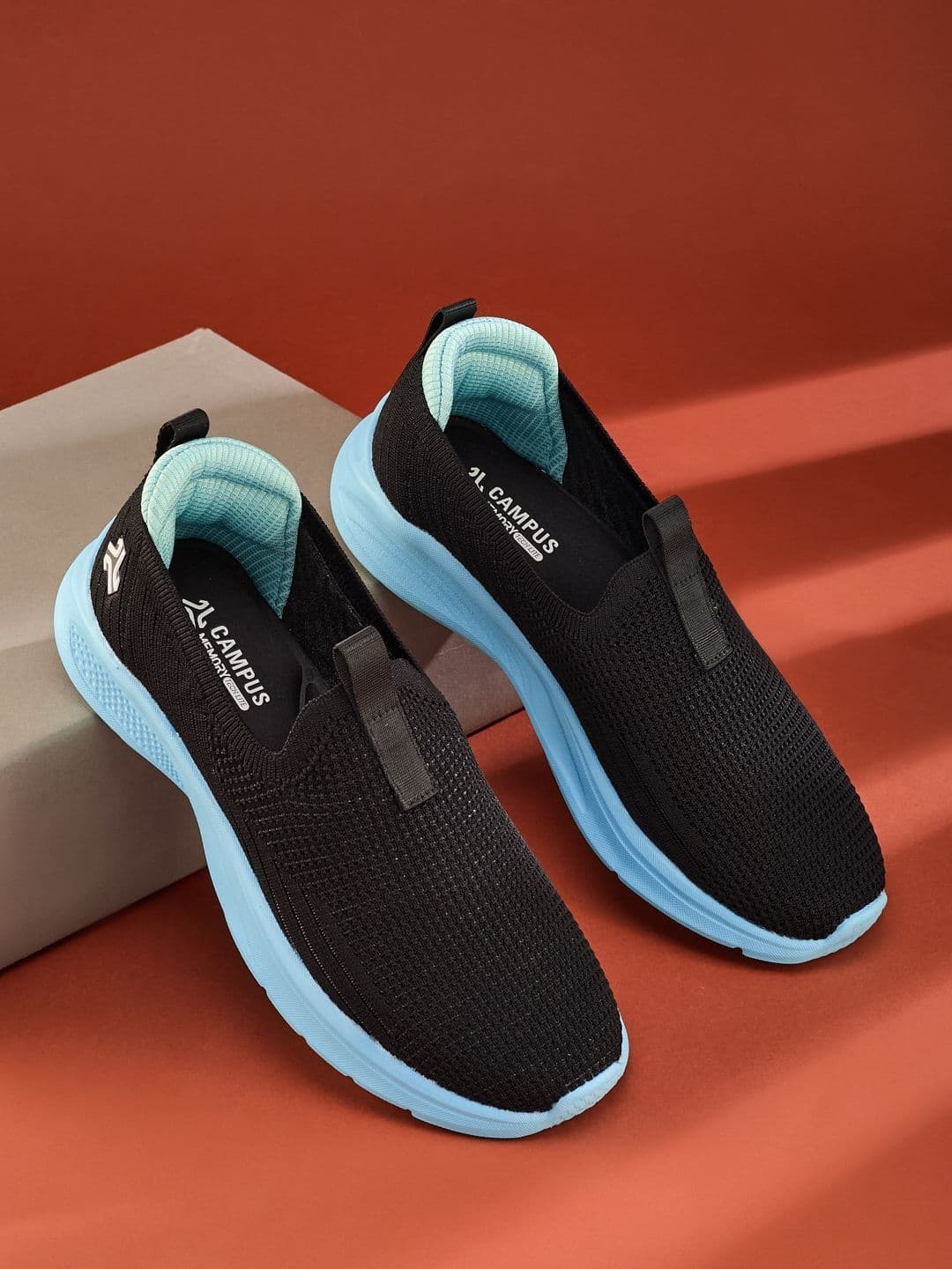 Campus PLUZZ Women Mesh Walking Non-Marking Shoes - view 1