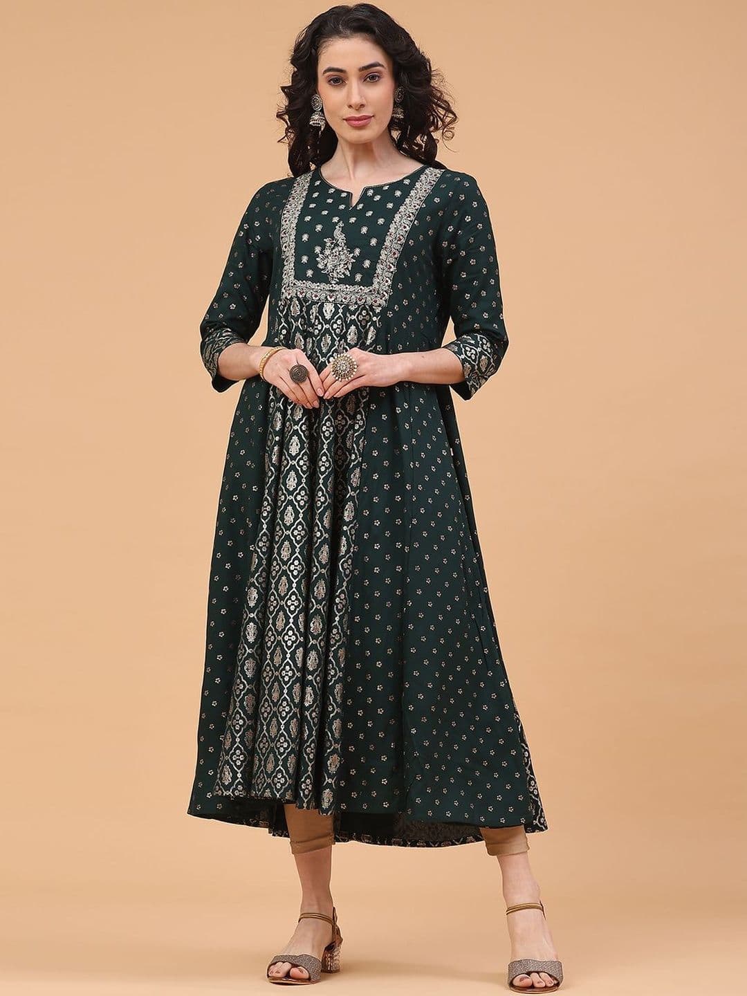 V-Mart Women Geometric Printed Thread Work Kurta - view 1